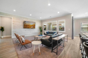 NEW Luxury Lodi Family Old property